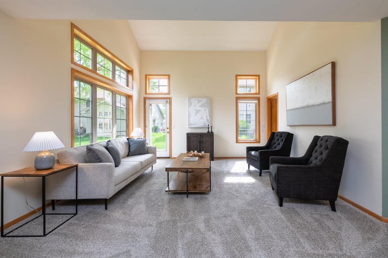2986 Frattalone Ln, Little Canada, MN 55117
