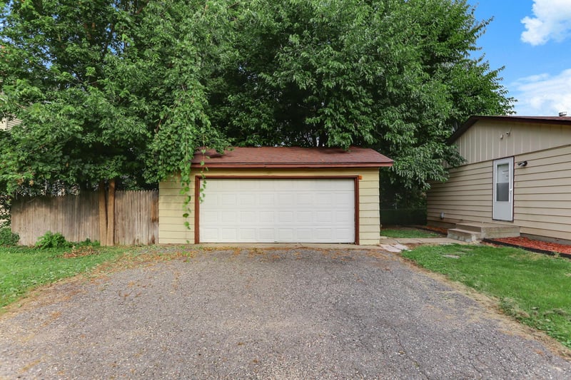 2304 Sheridan Ave N, Minneapolis, MN 55411