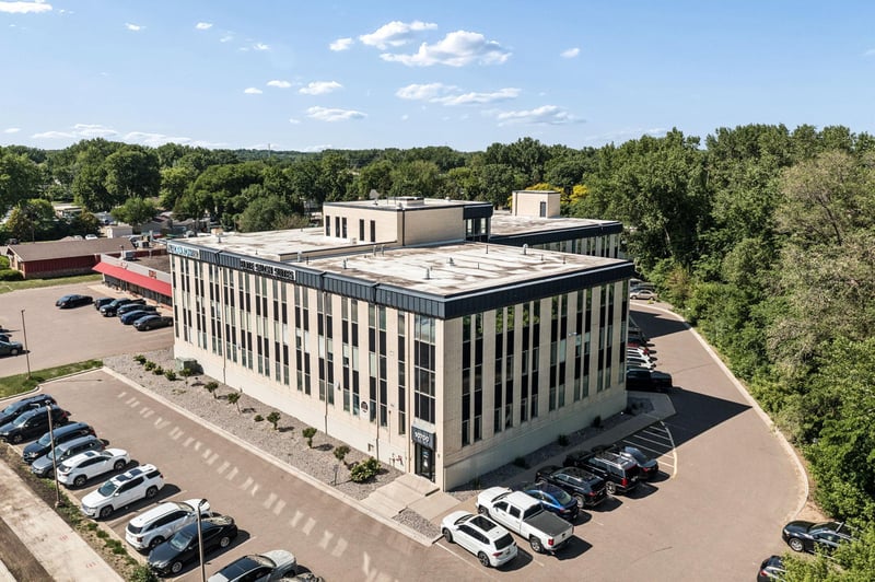 10700 Highway 55, Plymouth, MN 55441