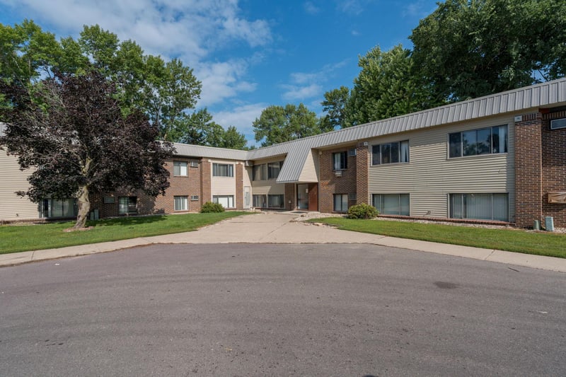 3200 Maple Ave, Slayton, MN 56172