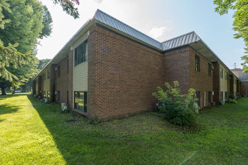 3200 Maple Ave, Slayton, MN 56172