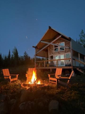 8016 Gunflint Trl, Grand Marais, MN 55604