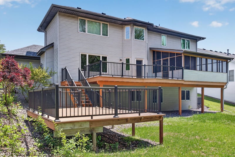 3057 Walter St, Maplewood, MN 55109
