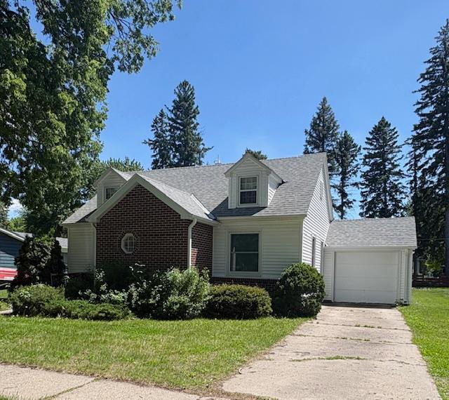 808 Grove Ave, Montevideo, MN 56265