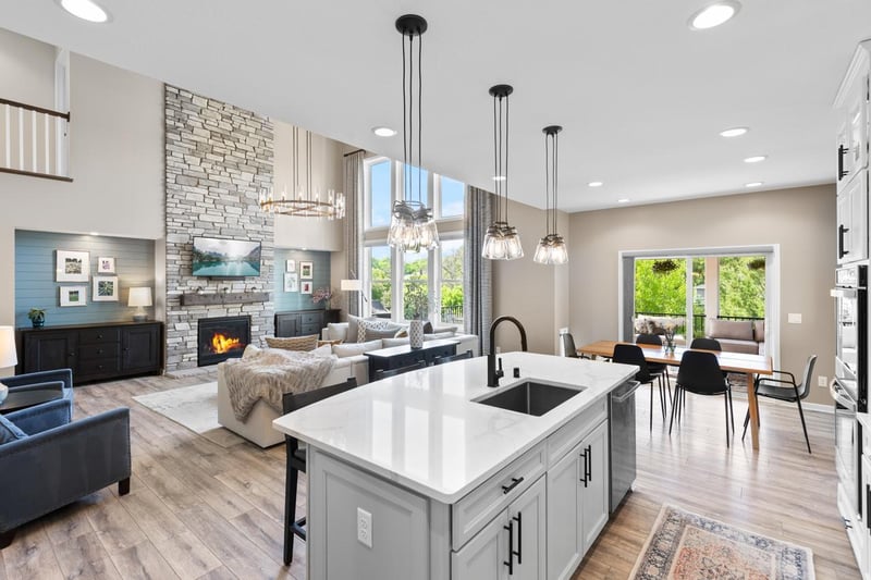 16920 Reeder Rg, Eden Prairie, MN 55347