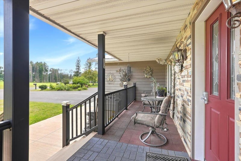 W744 Golfview Dr, Spring Valley, WI 54767