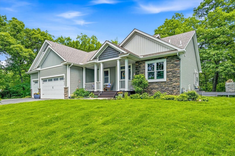27427 107th St NW, Zimmerman, MN 55398