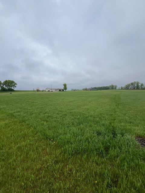 621 Borgrud Ln, Evansville, MN 56326