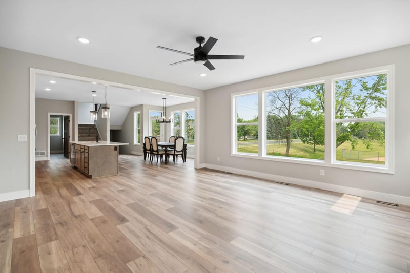 4986 Dodd Rd, Eagan, MN 55123