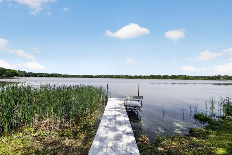 2627 Commerce Blvd, Mound, MN 55364