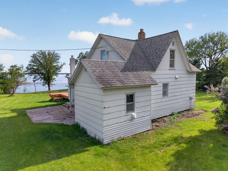 32378 E Rosewood Dr, Dent, MN 56528