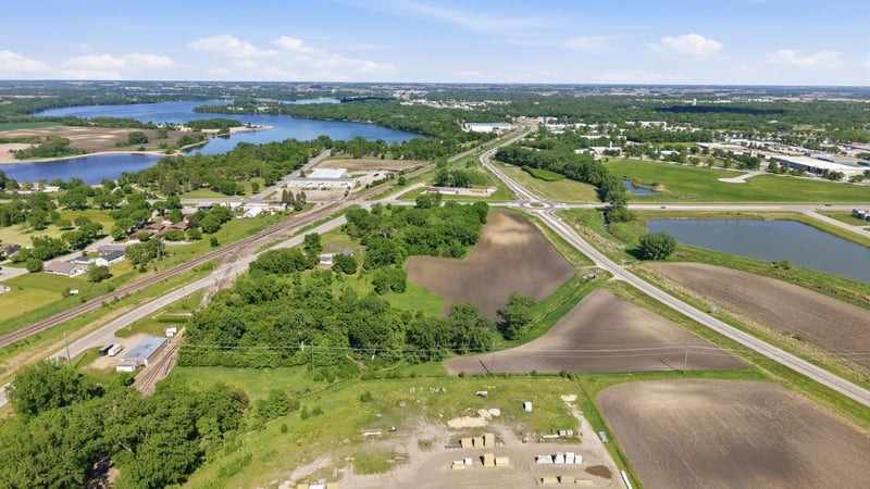 3077 Us 12, Willmar, MN 56201