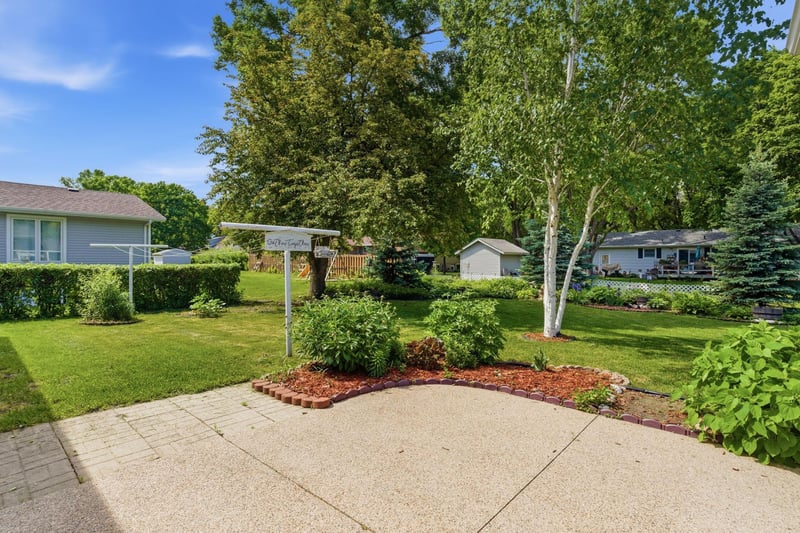608 26th Ave SW, Willmar, MN 56201