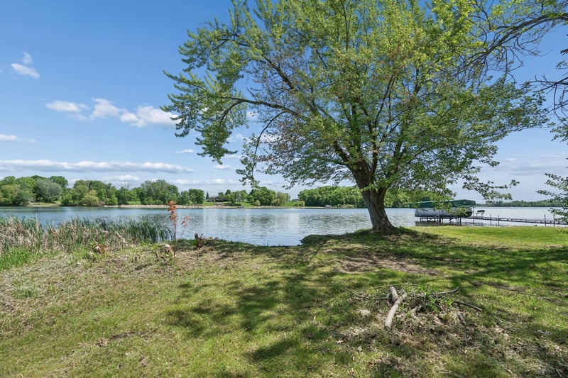 4382 Fillmore Ave NW, Maple Lake, MN 55358
