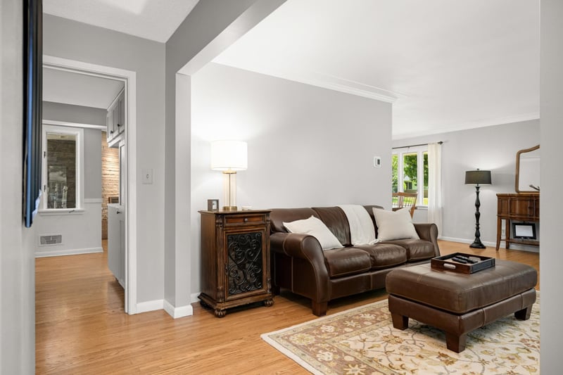 6009 Tingdale Ave, Edina, MN 55436