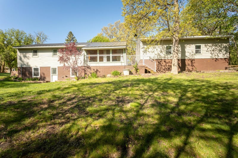 2909 Wicken Ln NW, Alexandria, MN 56308