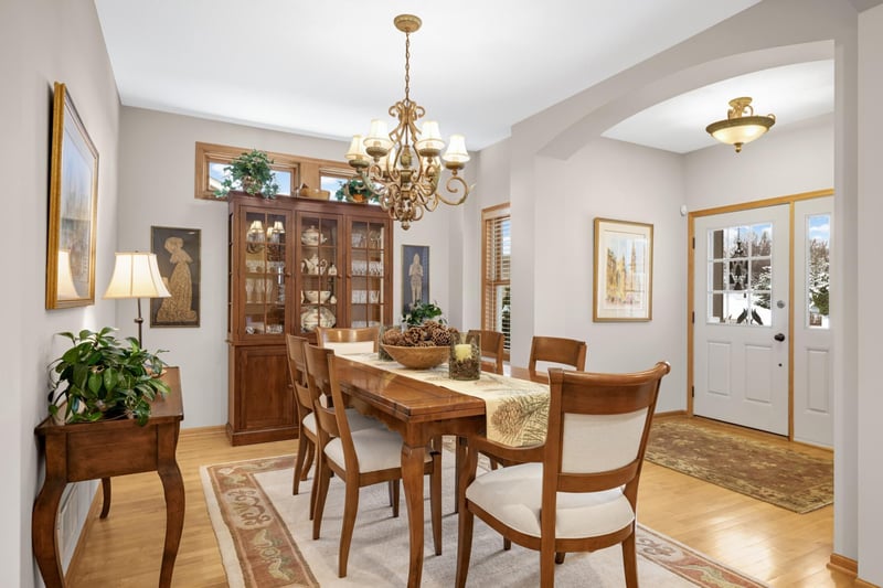 6460 Ivy Way, Edina, MN 55436