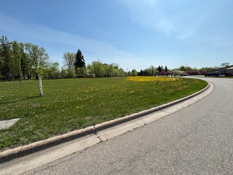 000 First St E, Thief River Falls, MN 56701