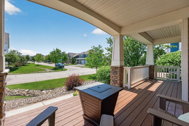 998 Inspiration Pw N, Bayport, MN 55003