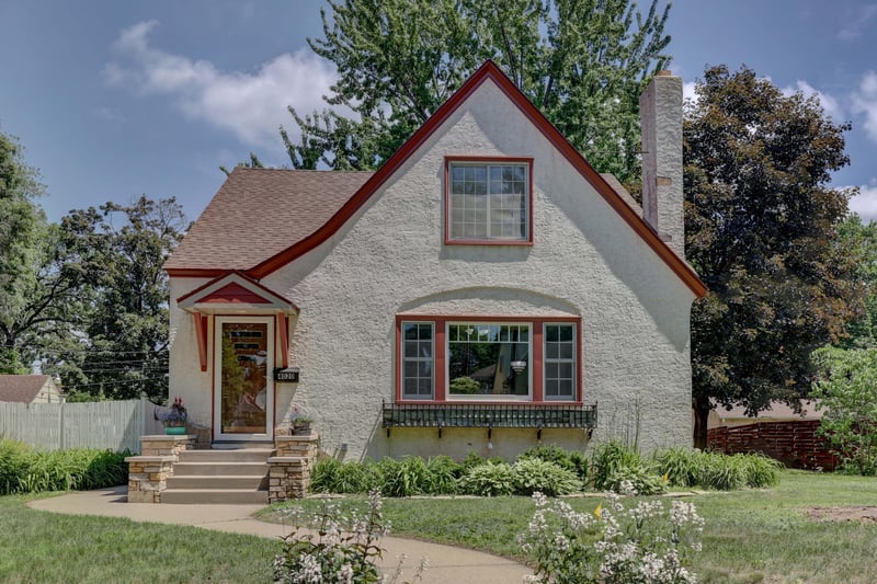 4020 Washburn Ave N, Minneapolis, MN 55412