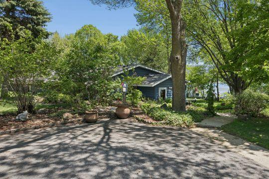 21892 Flowerwood Ct, Richmond, MN 56368