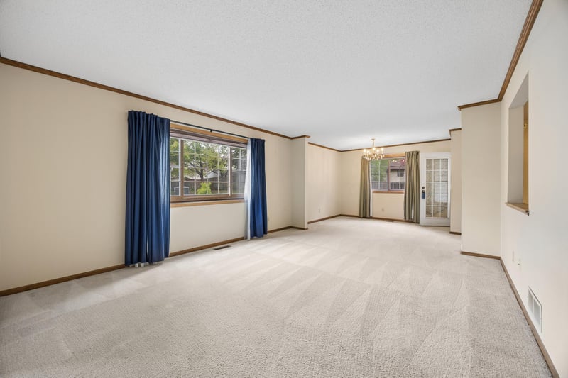 4050 Maureen Dr NE #101NE, Columbia Heights, MN 55421