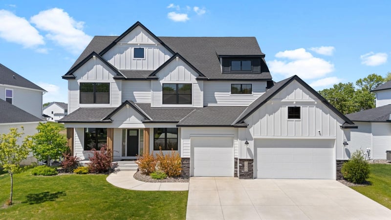 12989 Bauer Dr N, Champlin, MN 55316