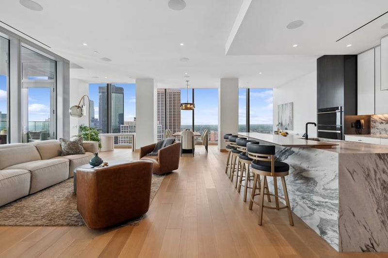 255 Hennepin Ave #3107, Minneapolis, MN 55401