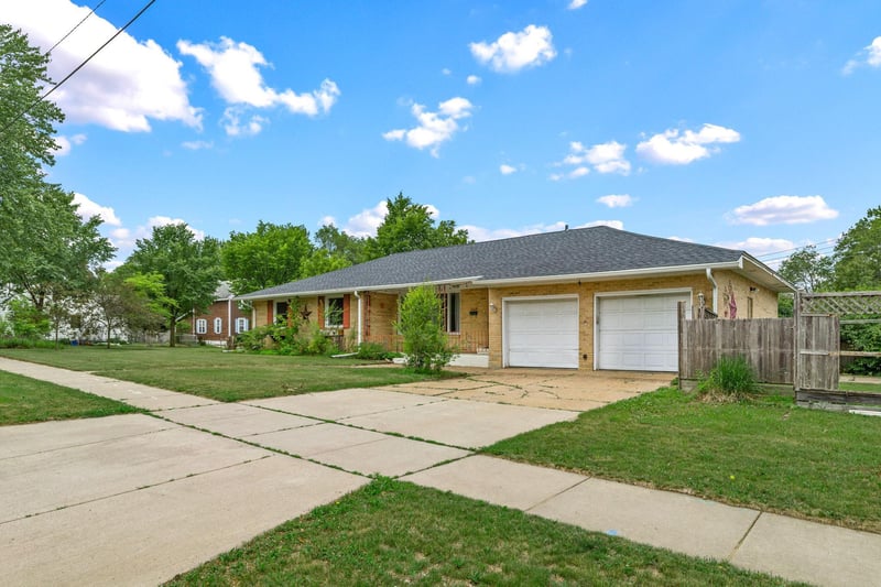334 Margaret St, Eau Claire, WI 54701