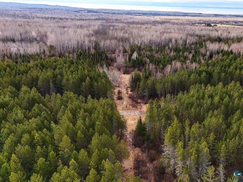 64xx Bergquist Rd, Duluth, MN 55804