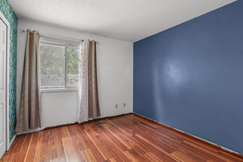 7905 85th Ct N, Brooklyn Park, MN 55445