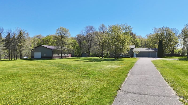 1546 Primrose Rd NE, Sauk Rapids, MN 56379