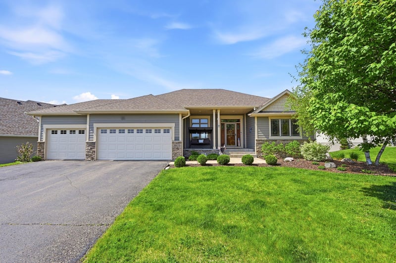 10121 93rd St NE, Otsego, MN 55362