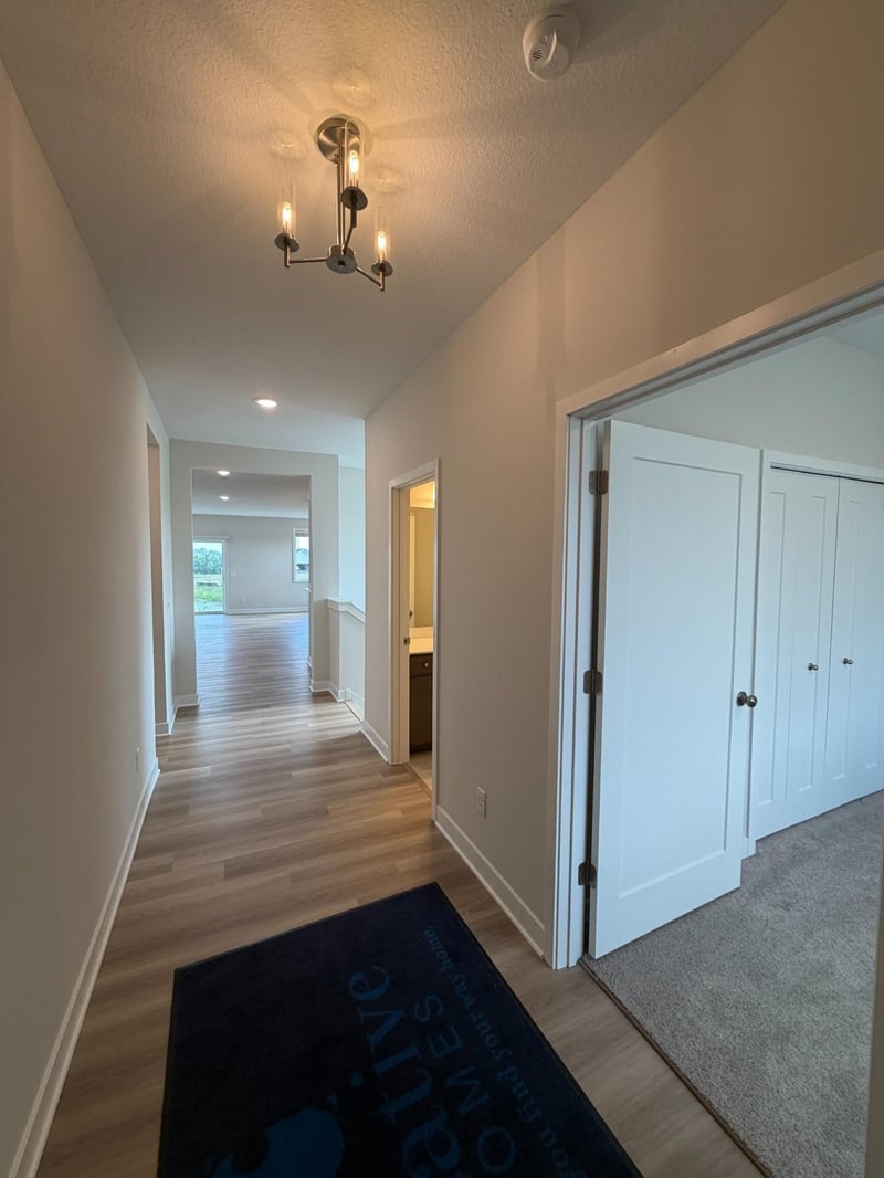 1124 Marlene Ave, River Falls, WI 54022