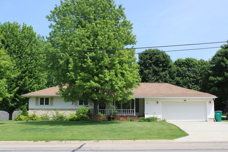 200 N Adams St, Elkton, MN 55933
