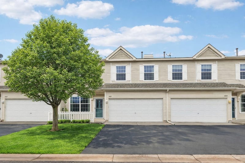 5413 Oriole Dr, Farmington, MN 55024