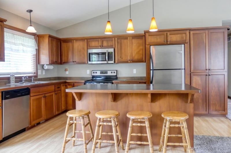 6479 204th St N, Forest Lake, MN 55025
