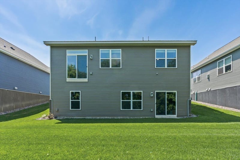 19142 Grass Lake Trl, Rogers, MN 55374