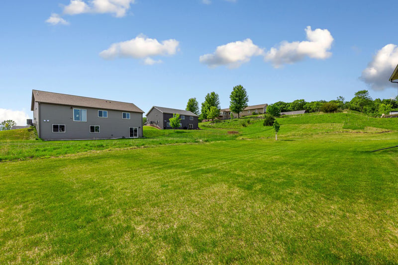 3 Lynae Cir, Elysian, MN 56028