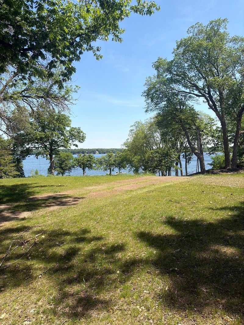 4894 Bridgevine Way, Independence, MN 55359