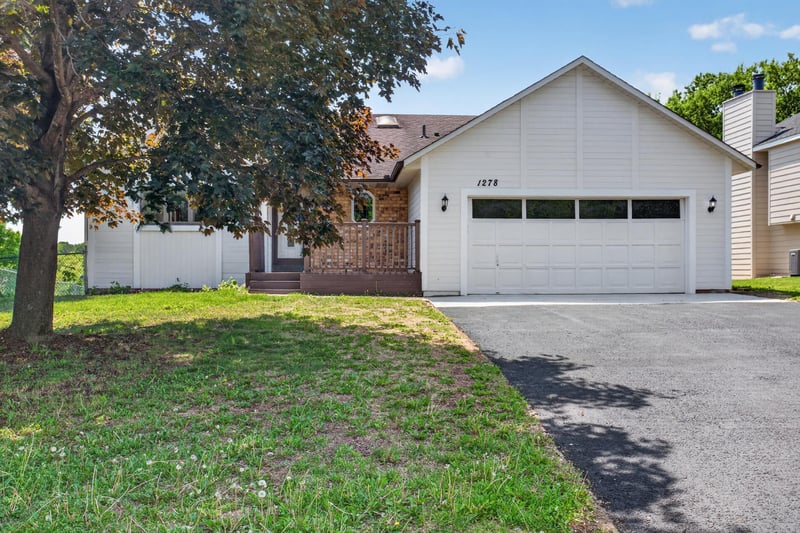 1278 Windcrest Ave, Eagan, MN 55123