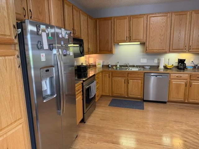 2714 Village Dr, Faribault, MN 55021