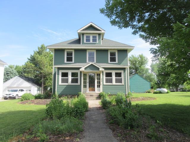 416 E Division St, Elbow Lake, MN 56531