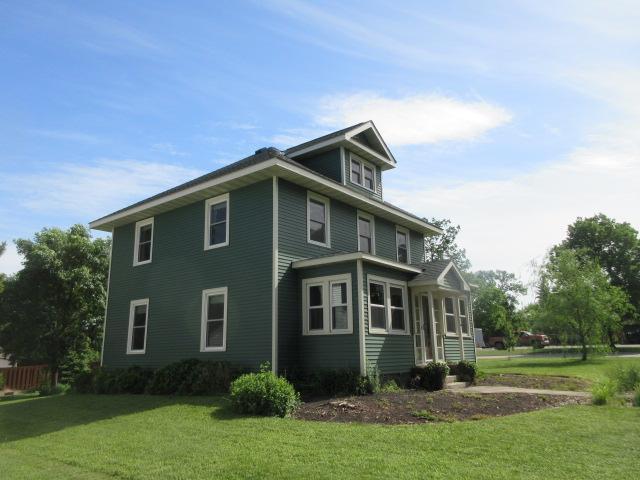 416 E Division St, Elbow Lake, MN 56531