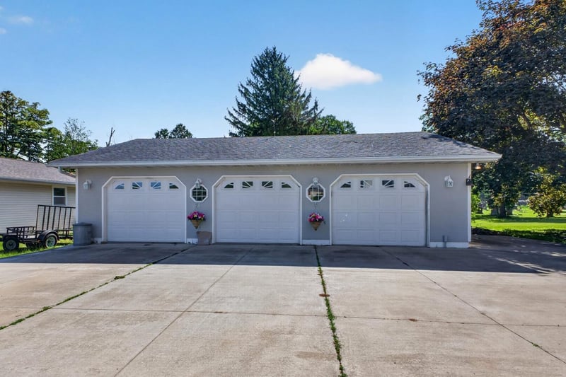 807 Washington Ave, Wabasha, MN 55981