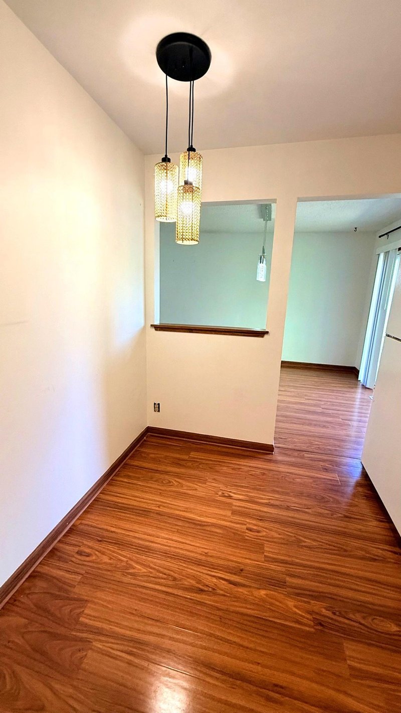 4567 Horizon Cir, Eagan, MN 55123