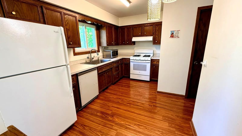 4567 Horizon Cir, Eagan, MN 55123