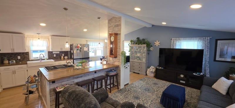 190 S 1st St, Foreston, MN 56330