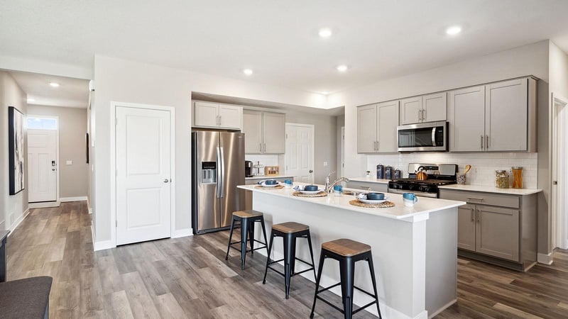 17085 Draper Way, Lakeville, MN 55044