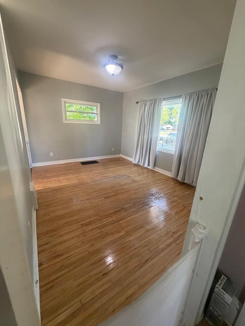 412 4th Ave, South Saint Paul, MN 55075